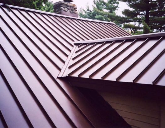 Standing Seam Metal Roof-Quality Metal Roofing Crew of St. Petersburg